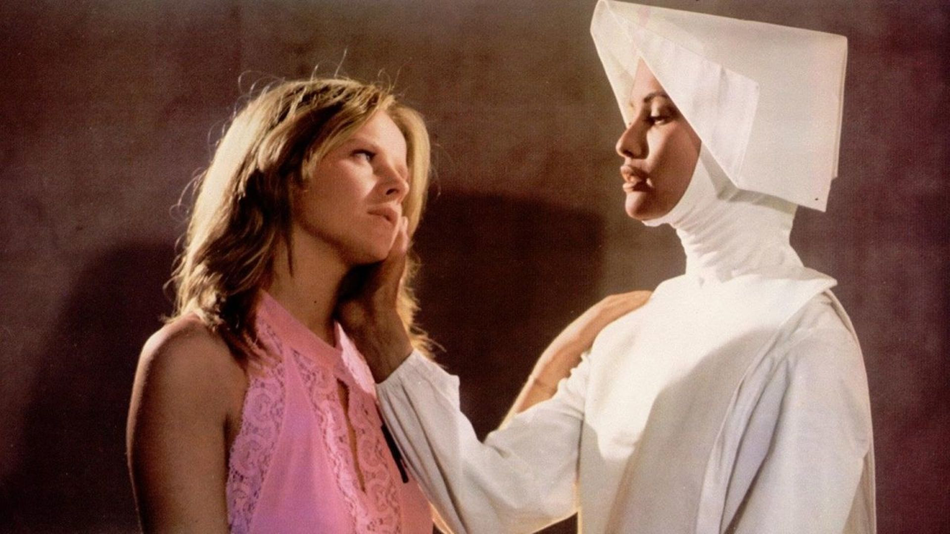 Ảnh phim Sơ Emmanuelle