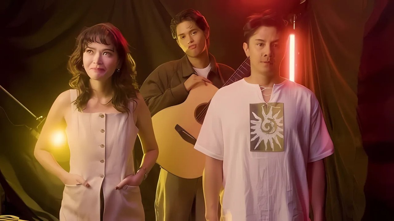 Ảnh phim 100 bài hát cho Stella