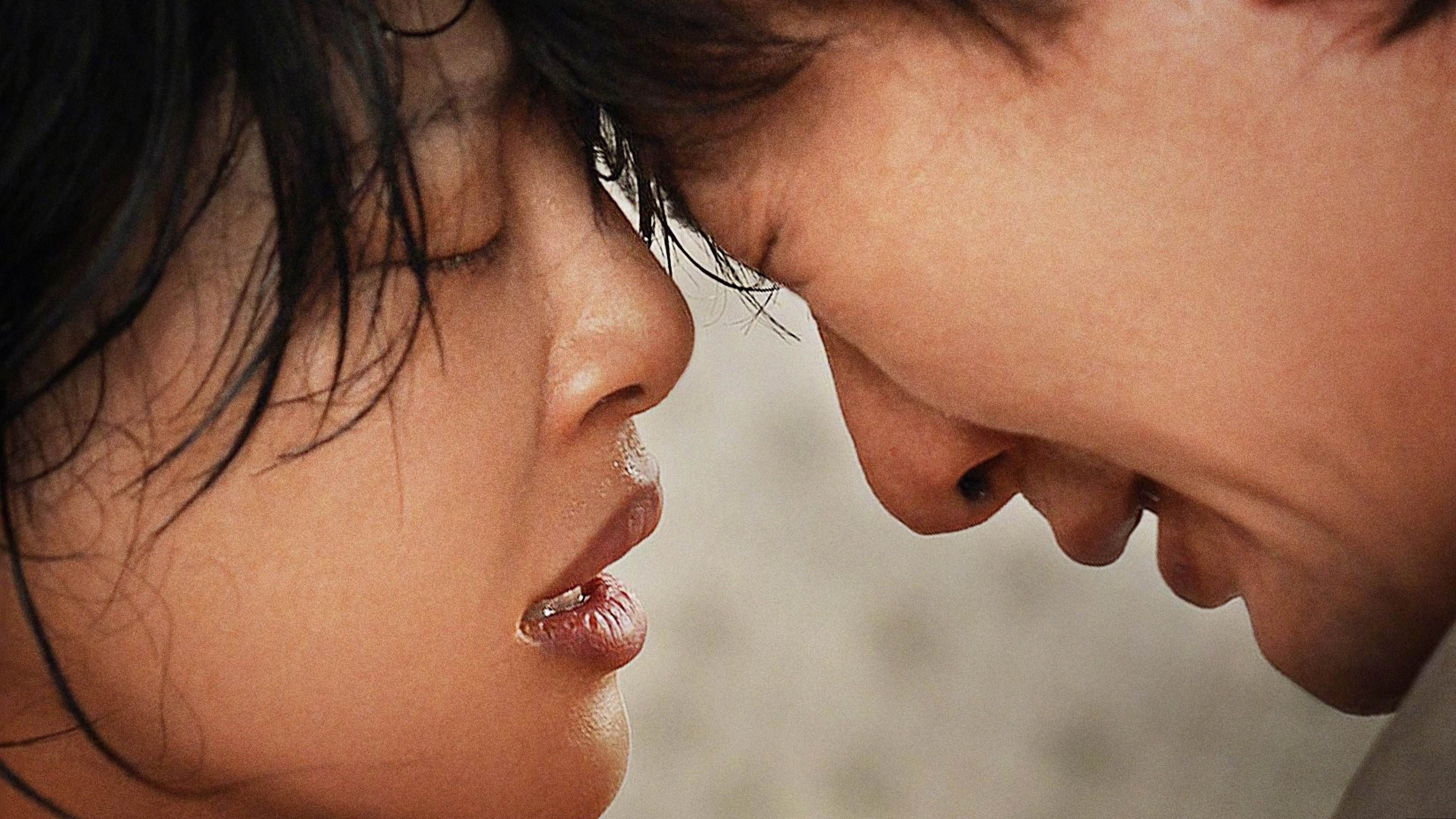 Ảnh phim Mặt Trời Treo Giữa Bầu Trời