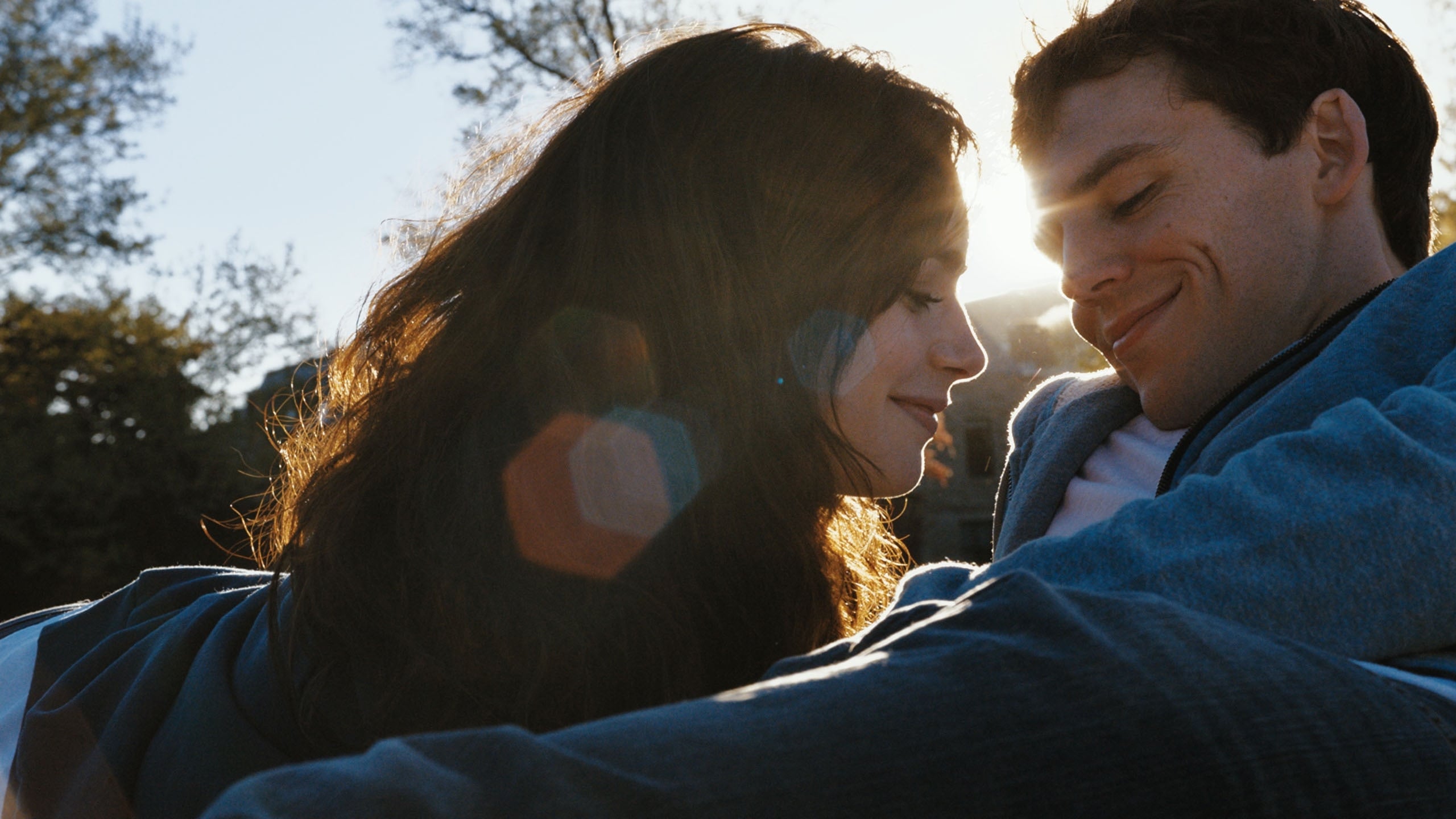 Xem Phim Bồng Bột Tuổi Dậy Thì - Love, Rosie 2014