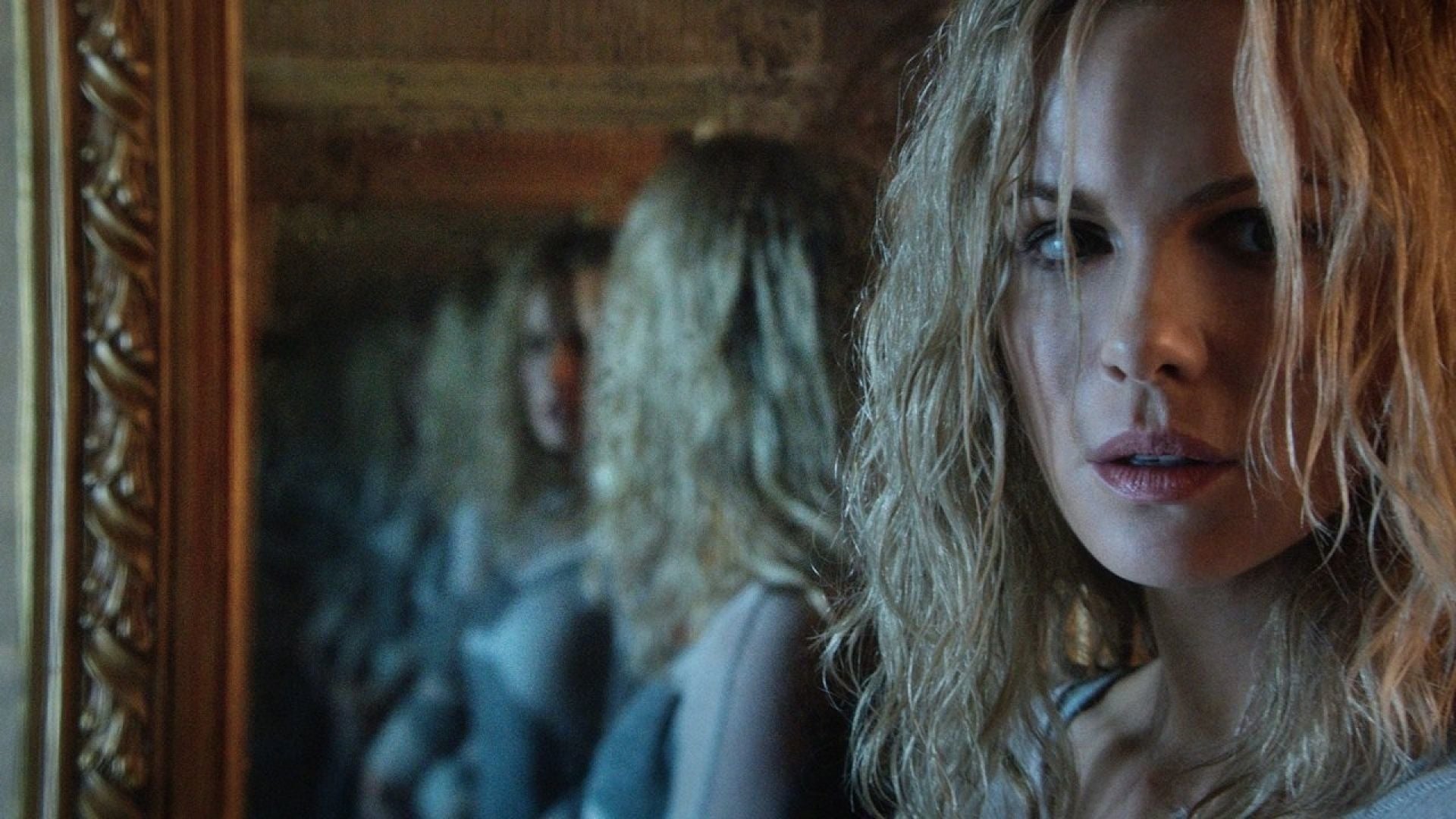 Xem Phim Căn Phòng Ám Ảnh - The Disappointments Room 2016