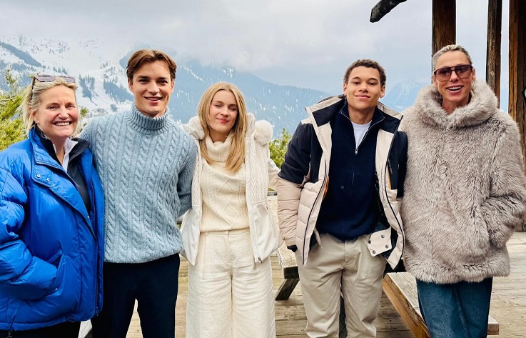 Ảnh phim High Tides (Phần 3)