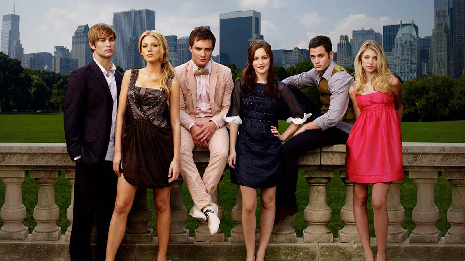 Hội bà tám (phần 1) - Gossip girl (season 1)