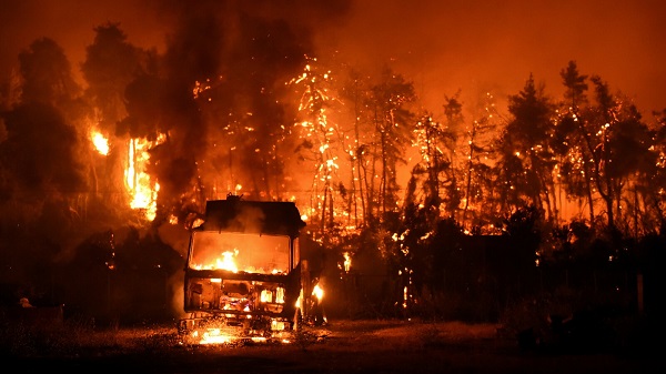 Mùa Lửa Kinh Hoàng - Fires